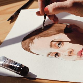 C’est un long Week-end en France 🇫🇷 
Je passe une tête au studio aujourd’hui mais ce sera une petite journée 
Et vous, vous faites le pont ?

PS: et hop encore un carrousel sans coupure on ne m’arrête plus 🤓🤣