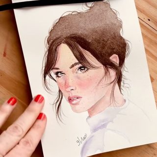 Le portrait du dimanche 

C’est un bon dimanche canapé : pas encore remise de la soirée d’hier et avec un chat malade…. Mais j’ai trouvé un moment pour peindre 

Ce n’est pas le meilleur portrait mais mieux vaut fait que parfait dans ce carnet 😅

Bon week-end ! ✨

#portraitaquarelle #100headschallenge #watercolorsketchbook