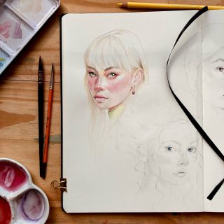 Une grande page pour mes mini portraits 

J’ai eu envie d’un grand carnet pour changer. Ce n’est toujours pas un carnet aquarelle mais c’est pourtant ce que j’y ferai 😁

4 portraits sur cette page et j’atteins les 40 sur 100 de mon #100headschallenge !

#watercolorportrait #sketchbookpages