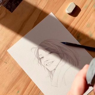Nouveau projet in progress !

C’est un petit projet mais il va finalement me prendre toute la journée …
J’espère que cet (auto)portrait plaira au client 🤭
Je vous en reparlerai quand ça sortira bien evidemment. 

Je vais bientôt avoir besoin de nouveaux visages à peindre pour le projet pro suivant, je vais sûrement vous solliciter les amis ! 😉

#portraitaquarelle #watercolorpainting #watercolorportrait